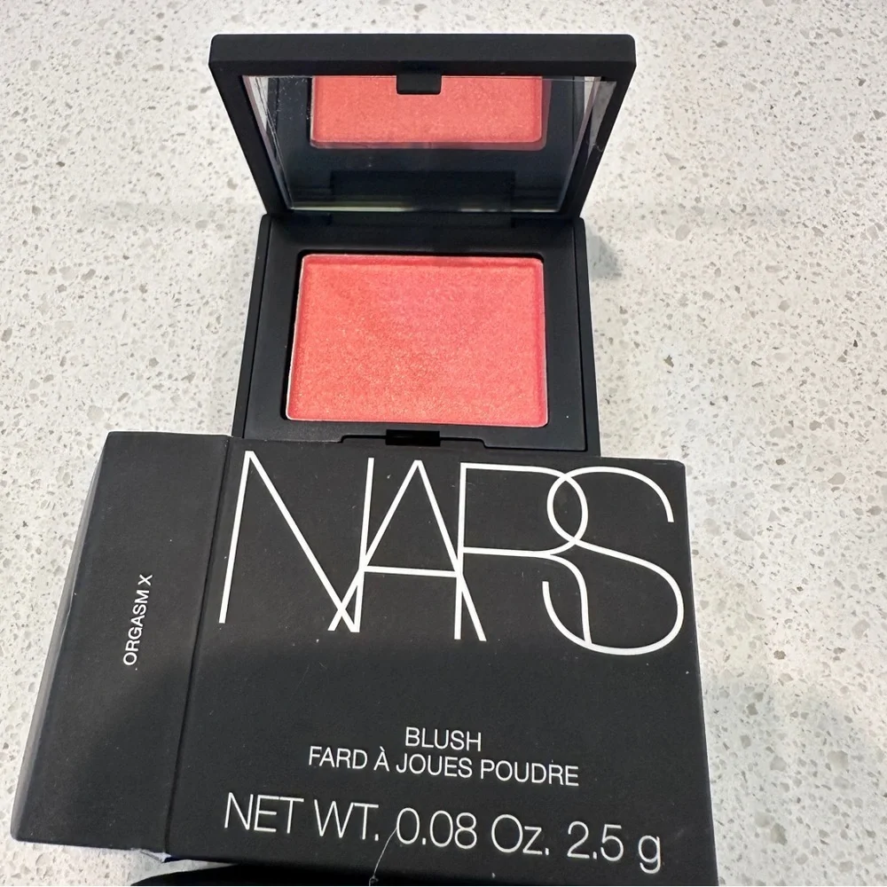 New in Box NARS Mini Blush Talc Free in OrgasmX sz 2.5gm